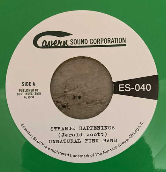 Виниловая пластинка Unnatural Funk Band - Strange Happenings b/w Living In The Past