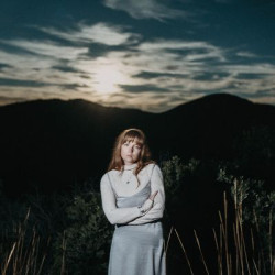 Виниловая пластинка Andrews Courtney Marie - Old Flowers